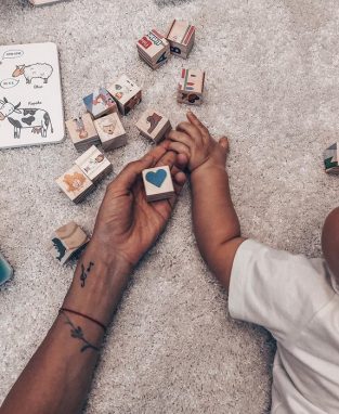 Регина Тодоренко с сыном