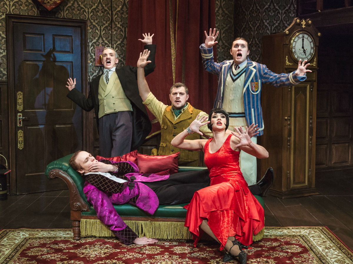 «Очень смешная комедия о том, как ШОУ ПОШЛО НЕ ТАК»