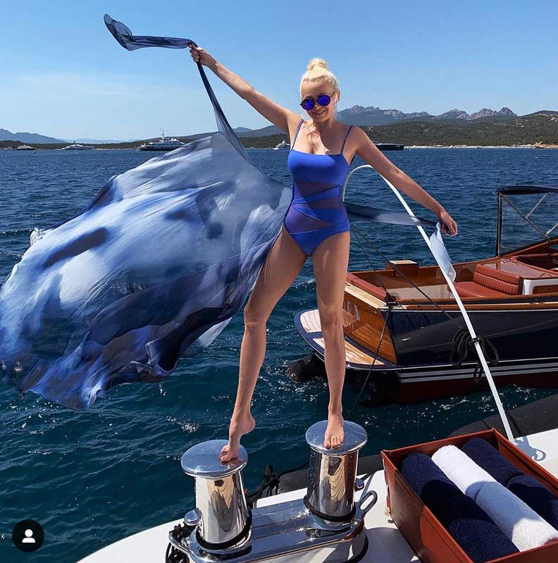 В Италии Яна Рудковская выглядела великолепно