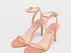 Босоножки Stradivarius, 1 999 р