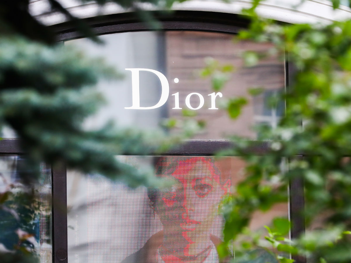 Бутики Dior