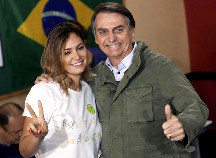 Жена президента Бразилии Марсела Темер заставила его удалить грубую подпись про Брижит