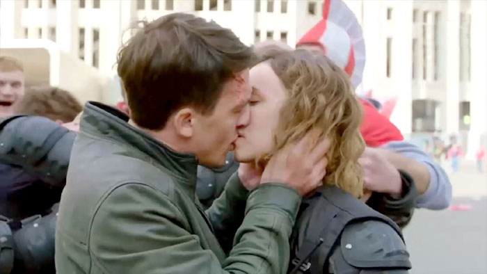 Артур и Стася на съемках «Конной полиции» целовались так, что оператор краснел