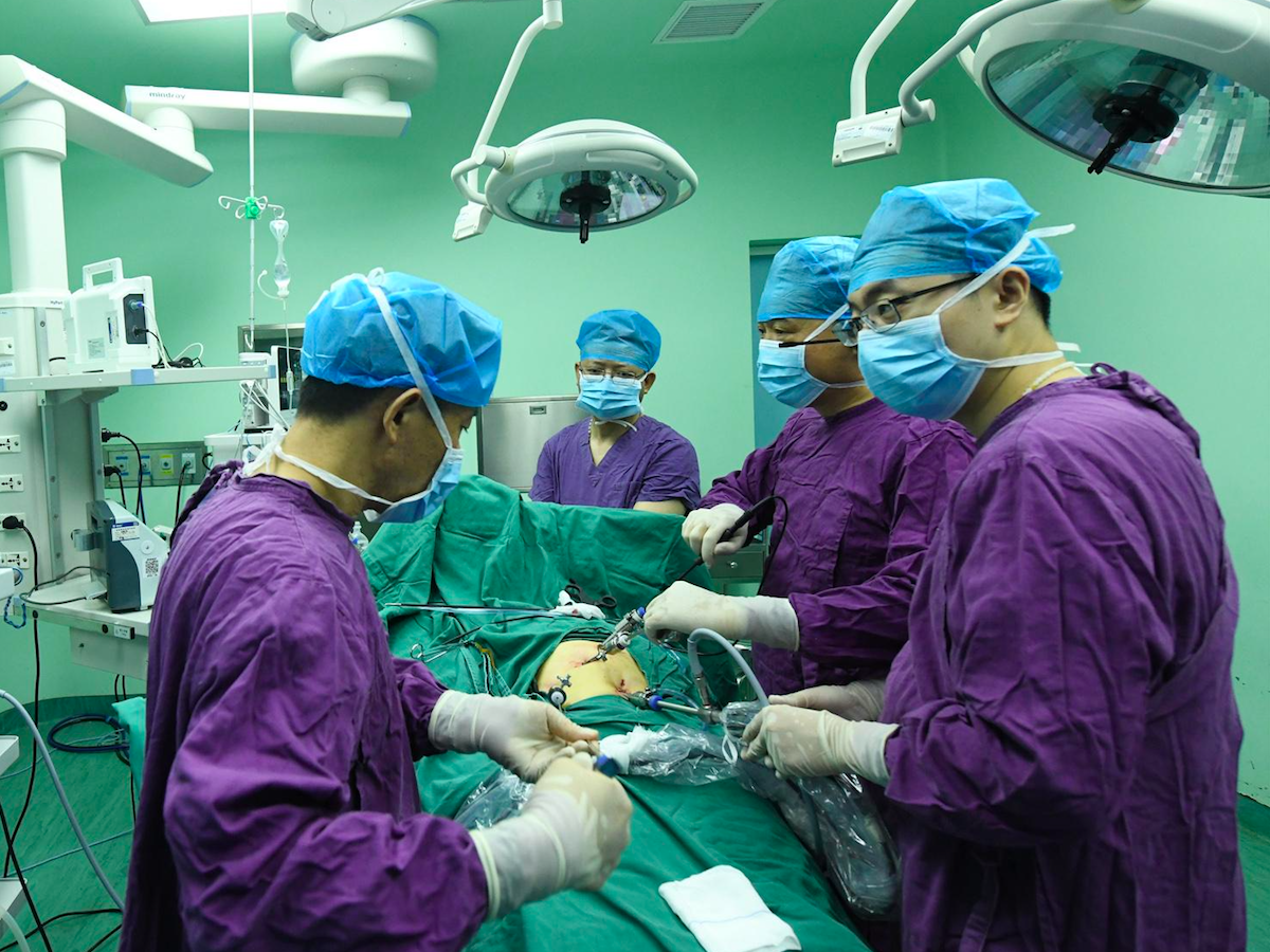 Женщине пришлось ампутировать обе ноги