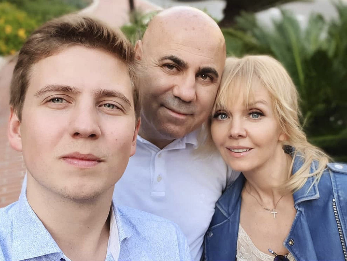 Валерия с мужем и сыном
