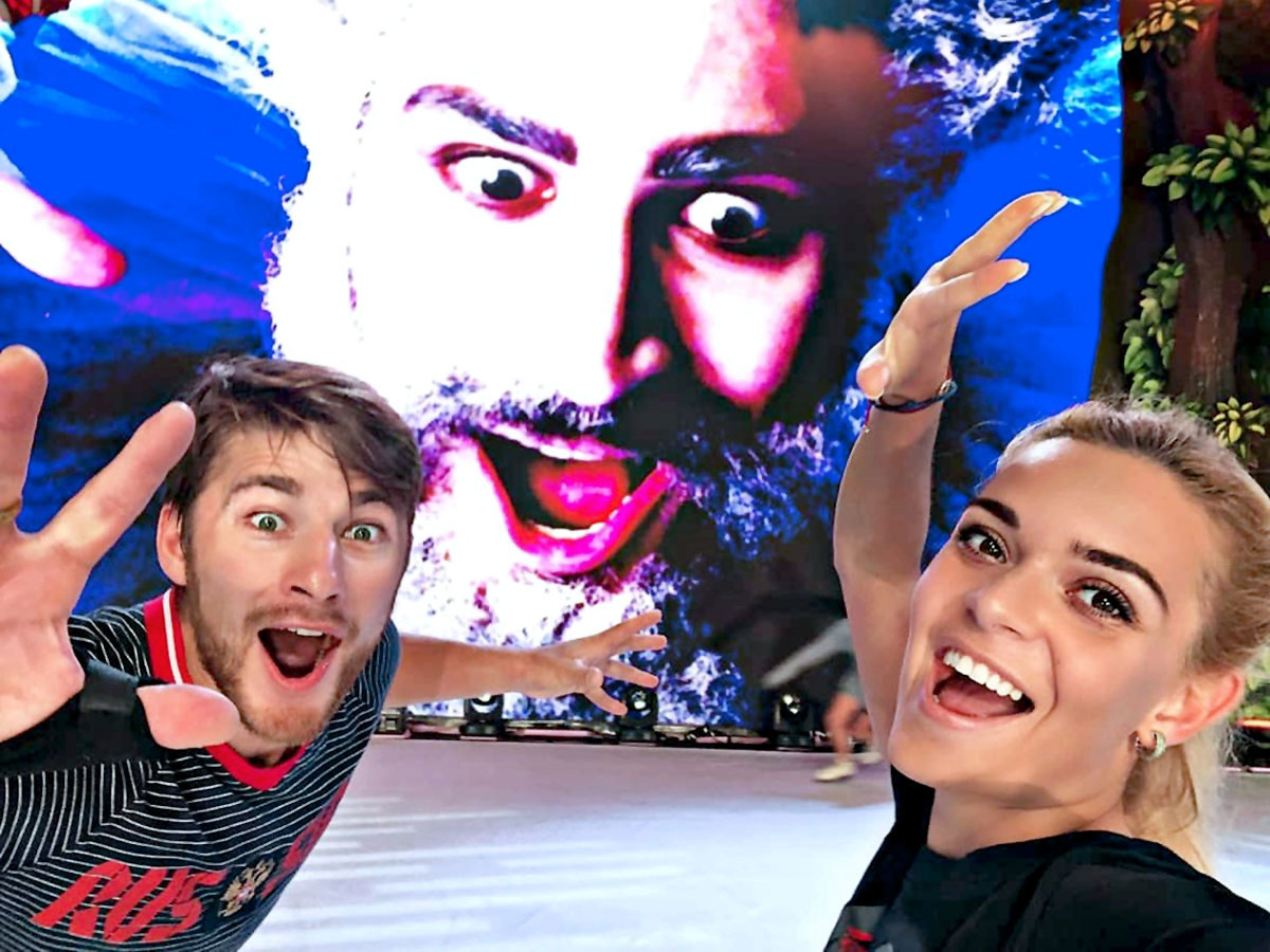 Аделина считает, что учиться новому никогда не поздно. Партнёр Лёша с ней солидарен