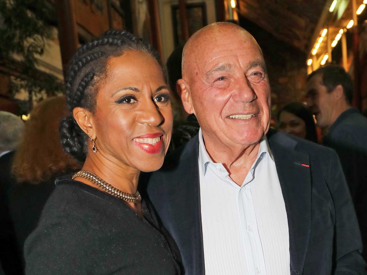 Елена Ханга, Владимир Познер