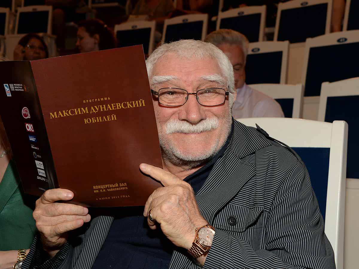 Армен Джигарханян