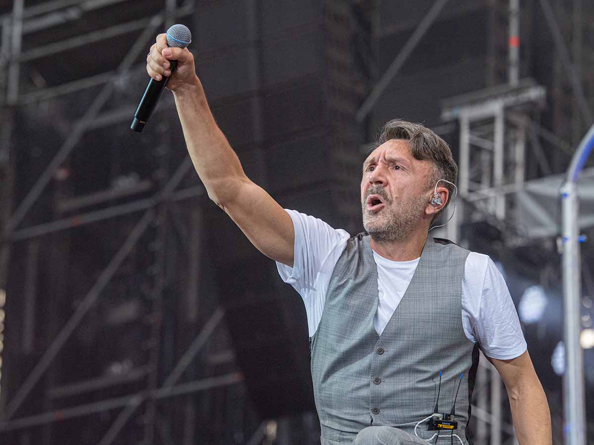 Сергей Шнуров Сергей Шнуров