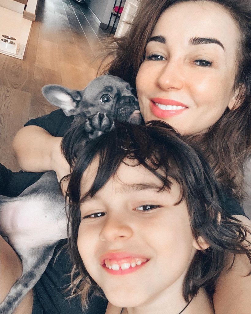 Анфиса Чехова без макияжа