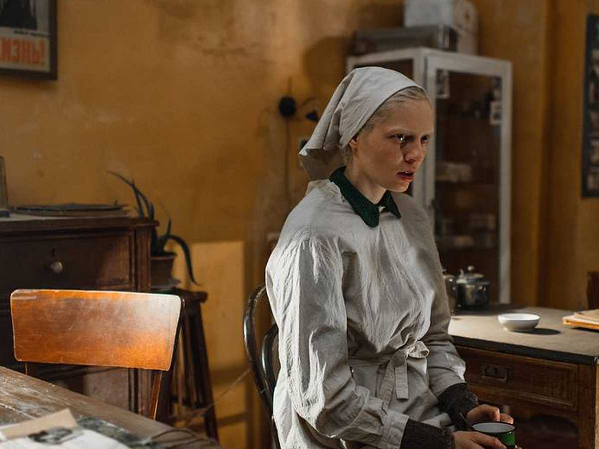 Фильм «Дылда»