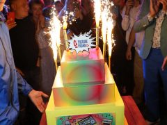 ПРАЗДНИЧНЫЙ ТОРТ