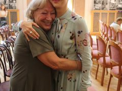 Валентина Карева и Юлия Хлынина