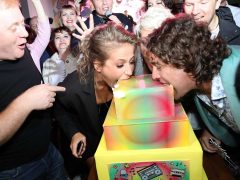 ЮЛИЯ БАРАНОВСКАЯ И ДМИТРИЙ ОЛЕНИН