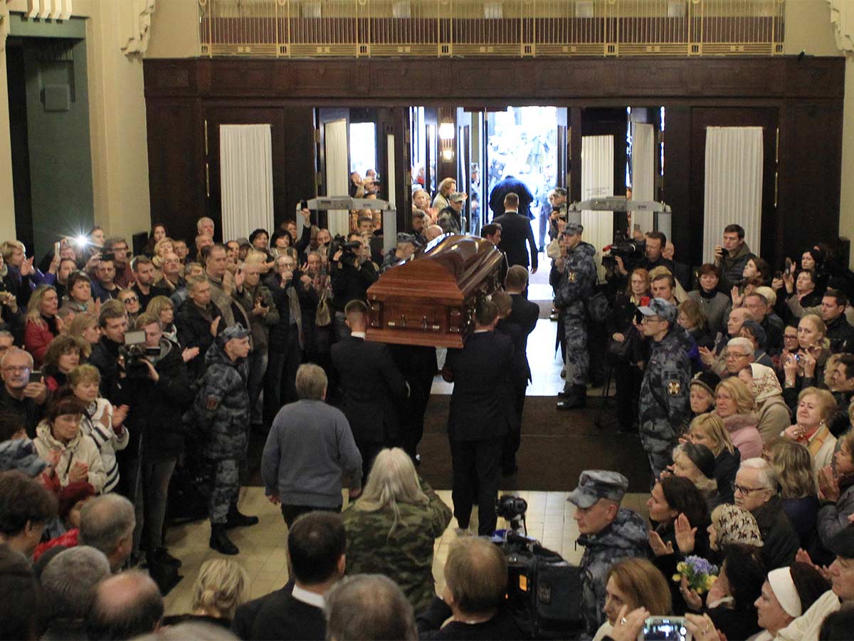 Похороны Марка Захарова