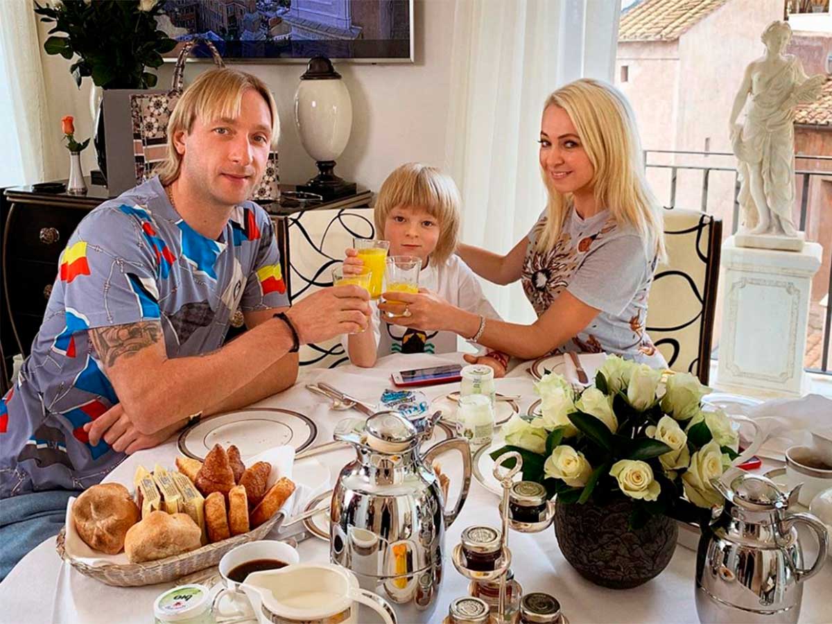 Яна Рудковская, Плющенко, «#ЯнаСупер