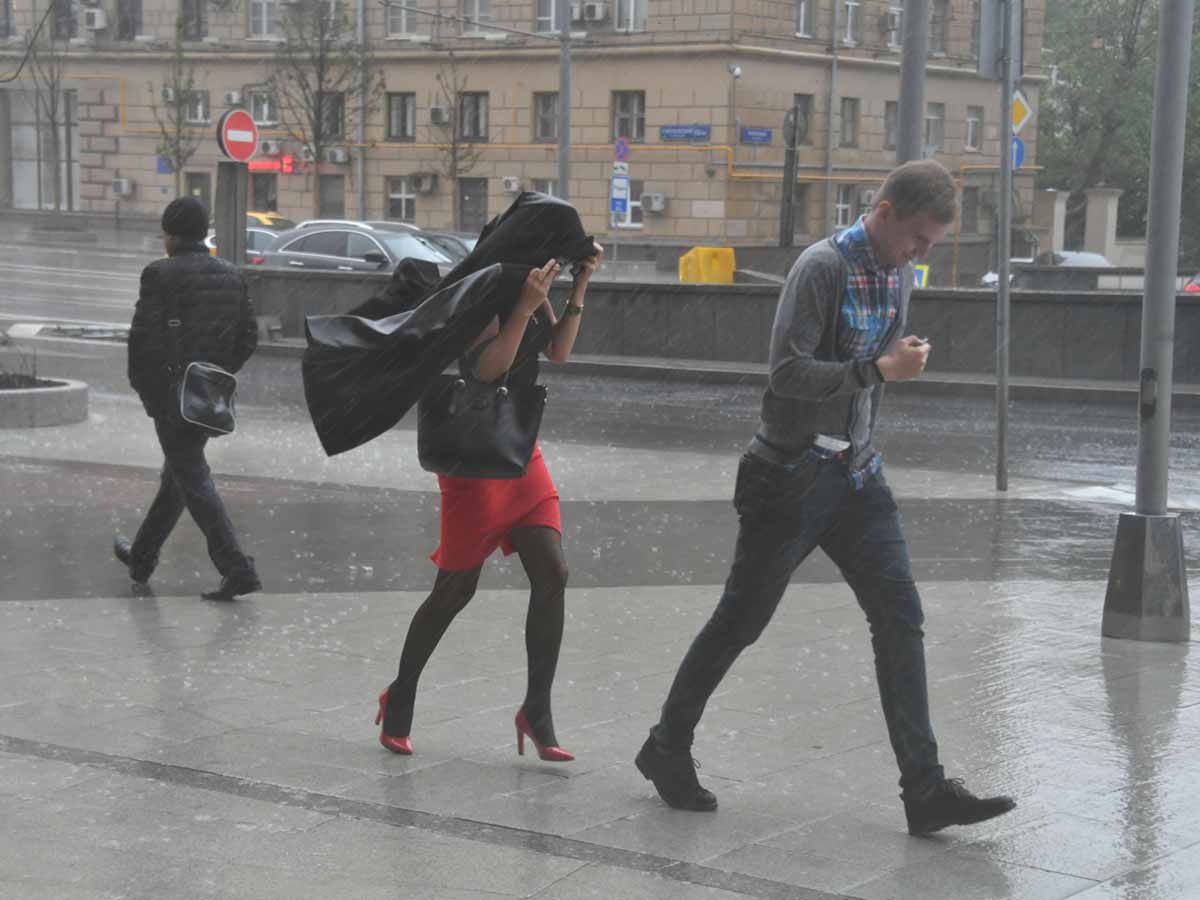 Погода в Москве: на город обрушится тропический ливень