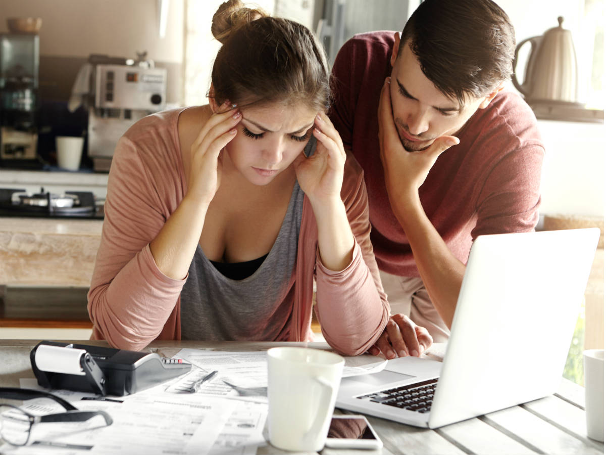 Долги по кредитам