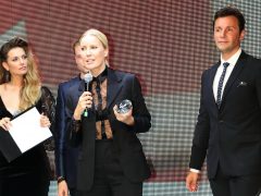 ЕЛЕНА ЛЕТУЧАЯ