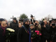 Инна Чурикова