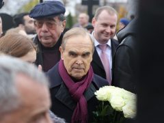 Глеб Панфилов (на переднем плане), Михаил Цивин и Андрей Караченцов (на заднем плане)