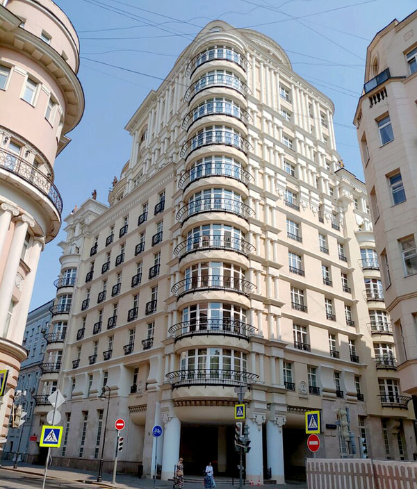 В комплексе «Патриарх» еще одна квартира Ветлицкой