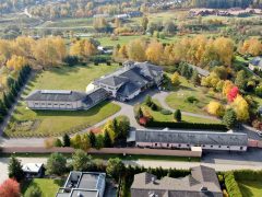 Имение Натальи на Новой Риге раскинулось на несколько гектаров. Фото Руслана Вороного