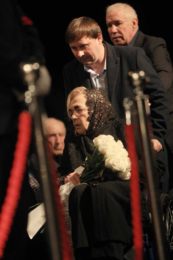 Галина Волчек