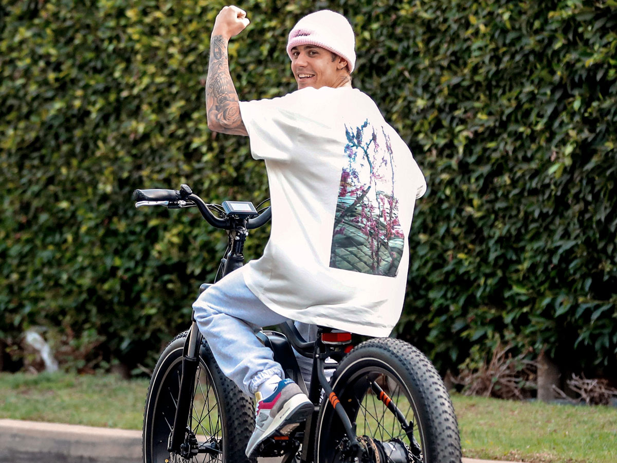 Бибер надеется, что свежий воздух поможет его коже приобрести здоровый вид