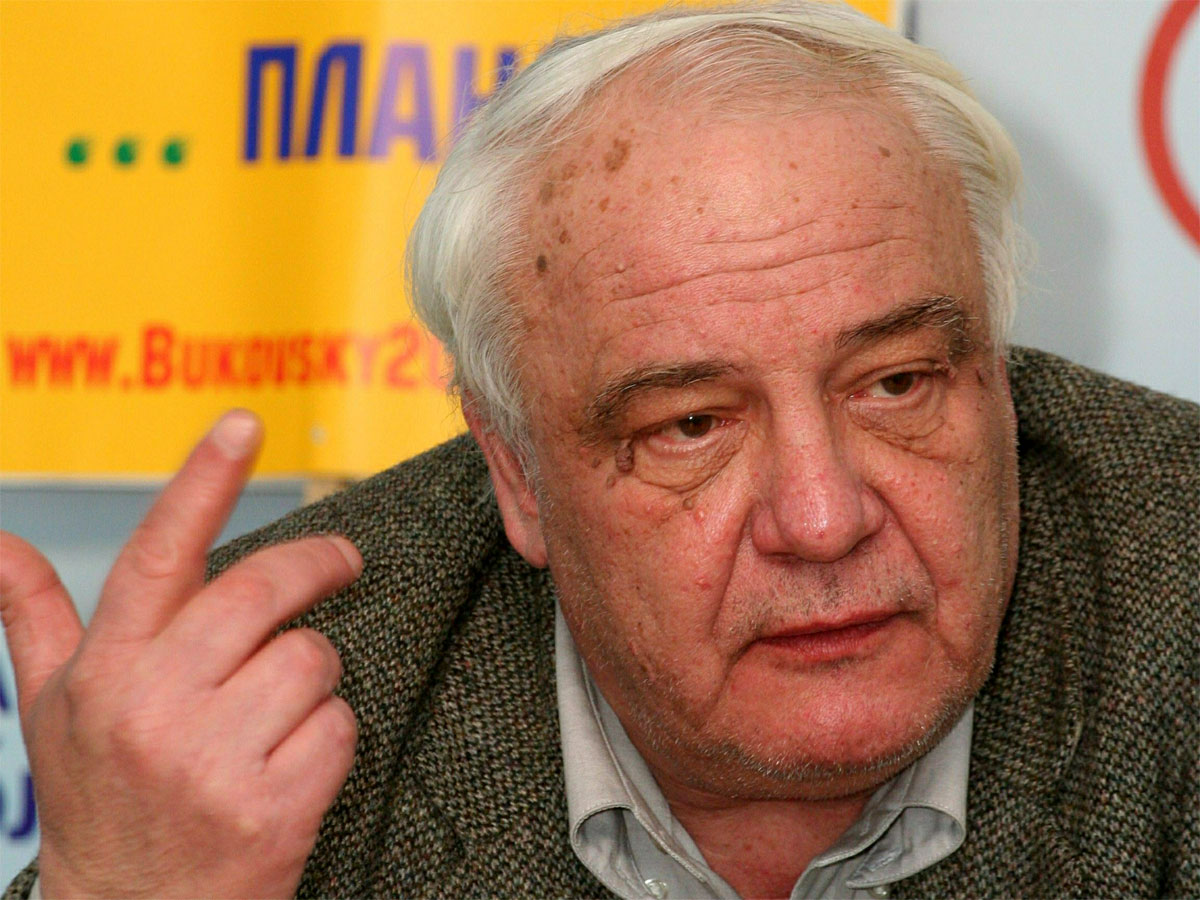 Покойный очень любил детей