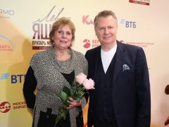 Дочь Льва Яшина Ирина и Олег Капанец