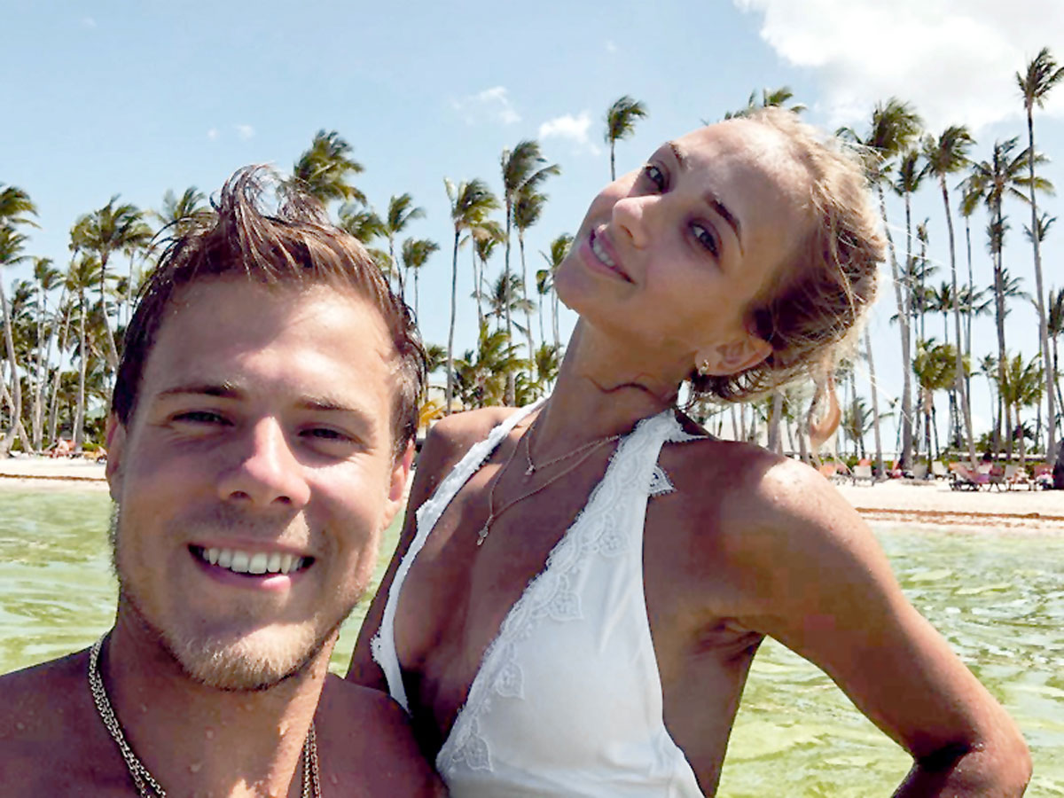 Синицина и Кацалапов катаются и отдыхают вместе