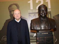 СЕРГЕЙ ЖЕНОВАЧ (2)