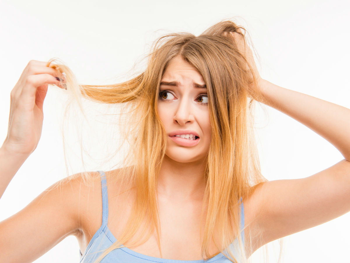 Почему волосы путаются и электризуются