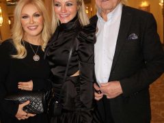 ТАИСИЯ ПОВАЛИЙ, ИННА И ЮРИЙ МАЛИКОВЫ