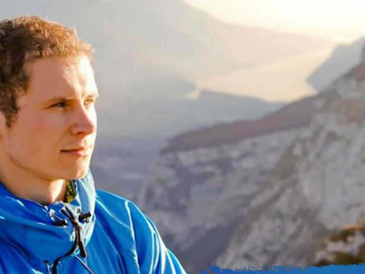 Домогательства тренера