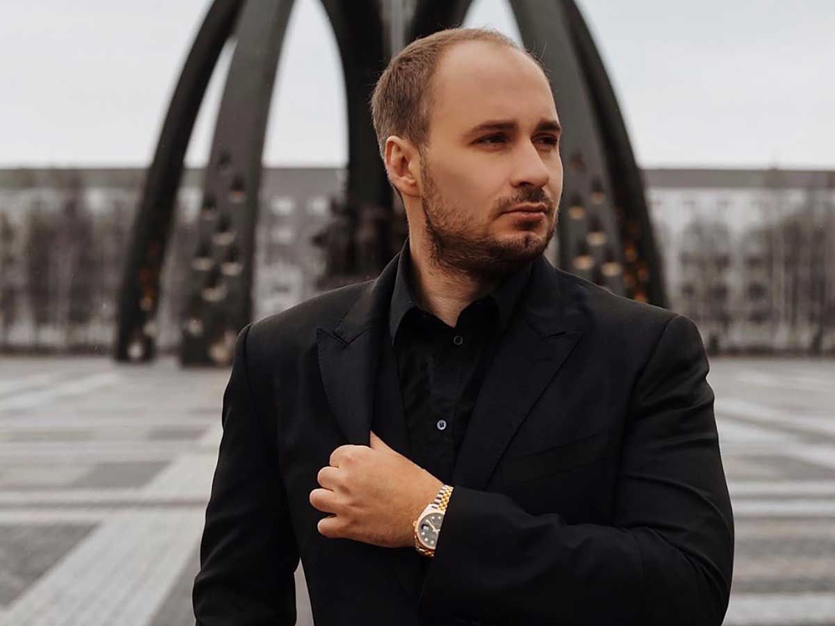 Финансовый эксперт Александр Клишин о секретах работы в Instagram**