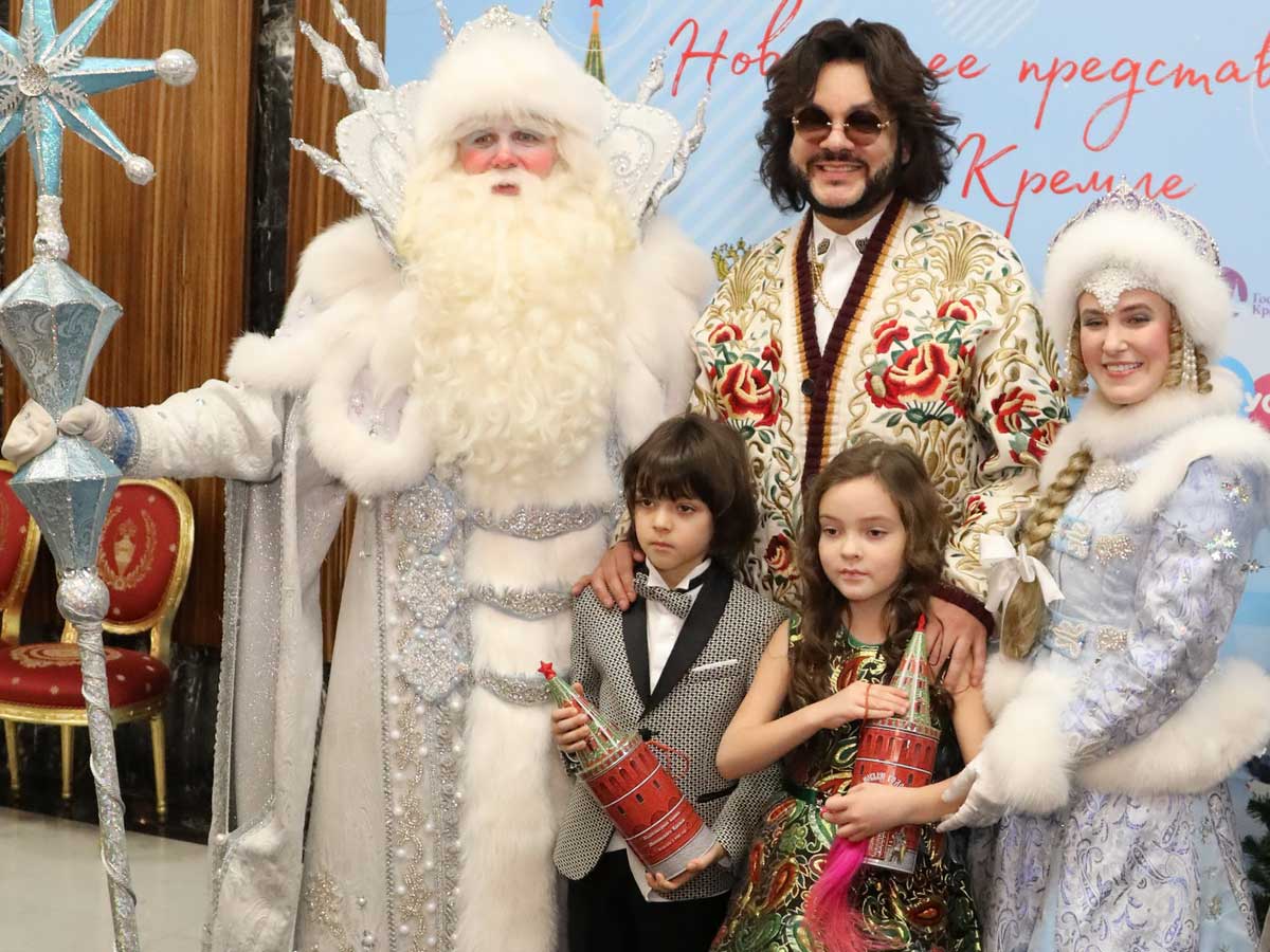 Филипп Киркоров сводил детей на Кремлевскую елку