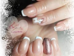 Новогодний дизайн ногтей. Фото: Instagram**.com/nechtymirka