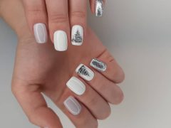 Новогодний дизайн ногтей. Фото: Instagram**.com/kuzovkova_nail