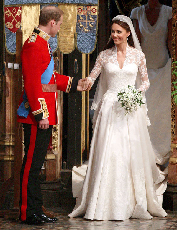 Герцогиня Кембриджская тоже предпочла свадебное платье от дизайнера Дженни Пэкхем