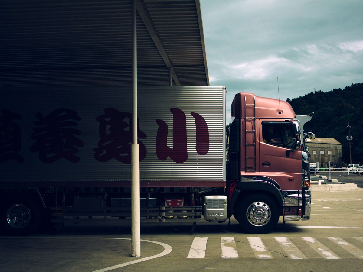 В новом году фуры из наших дворов уедут навсегда