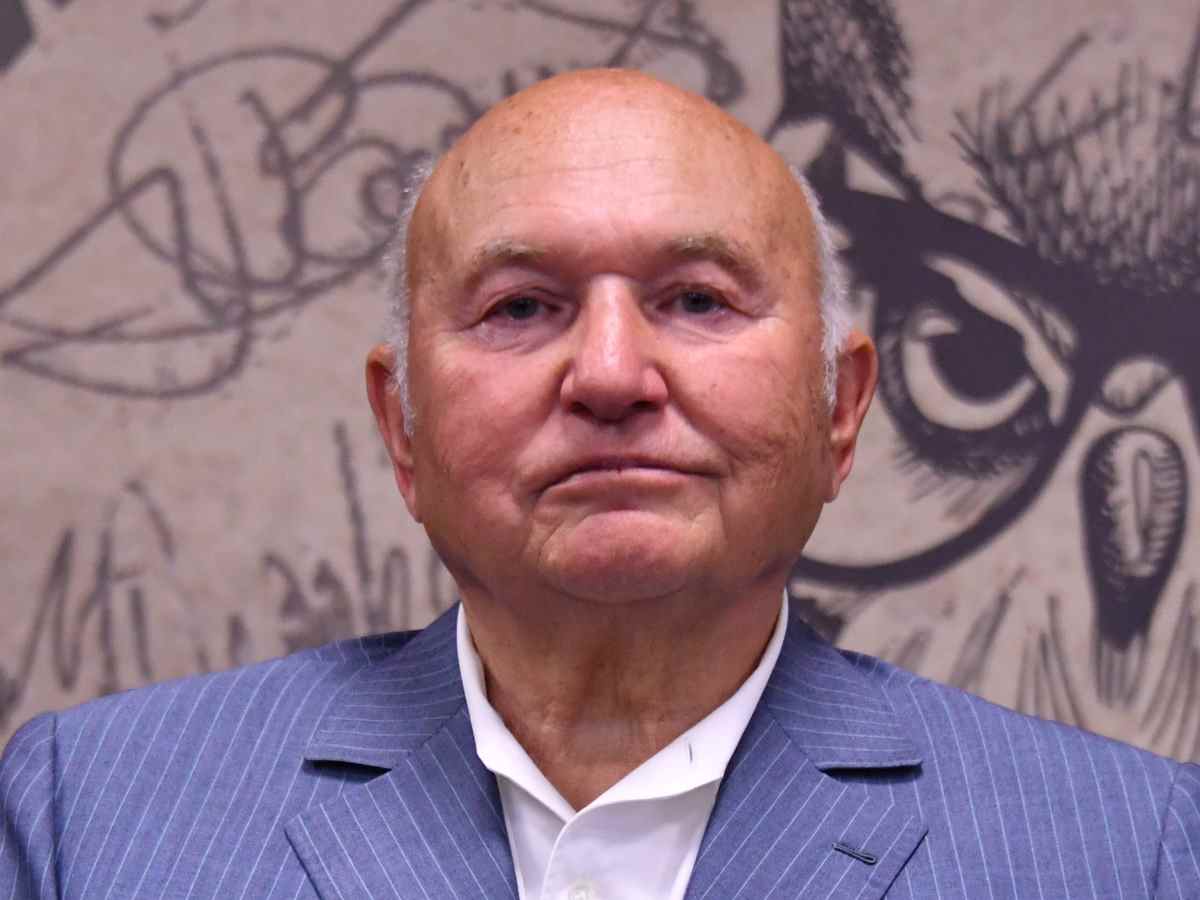 Юрий Лужков Юрий Лужков