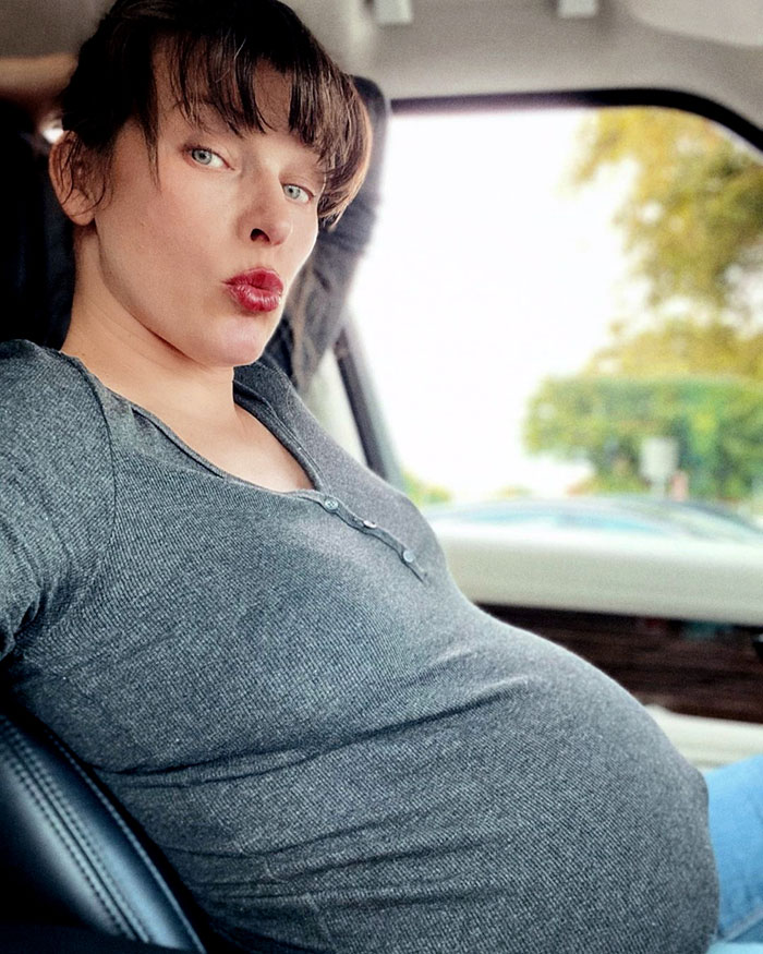 Мила Йовович