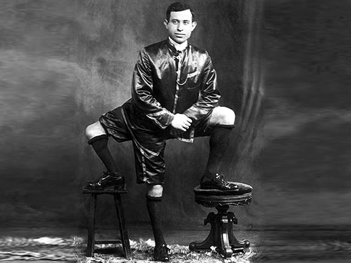 Видит три ноги. Франческо Лентини. Франческо (Фрэнк) Лентини. Фрэнк Лентини человек с тремя ногами. Франческо Лентини (1881-1966).