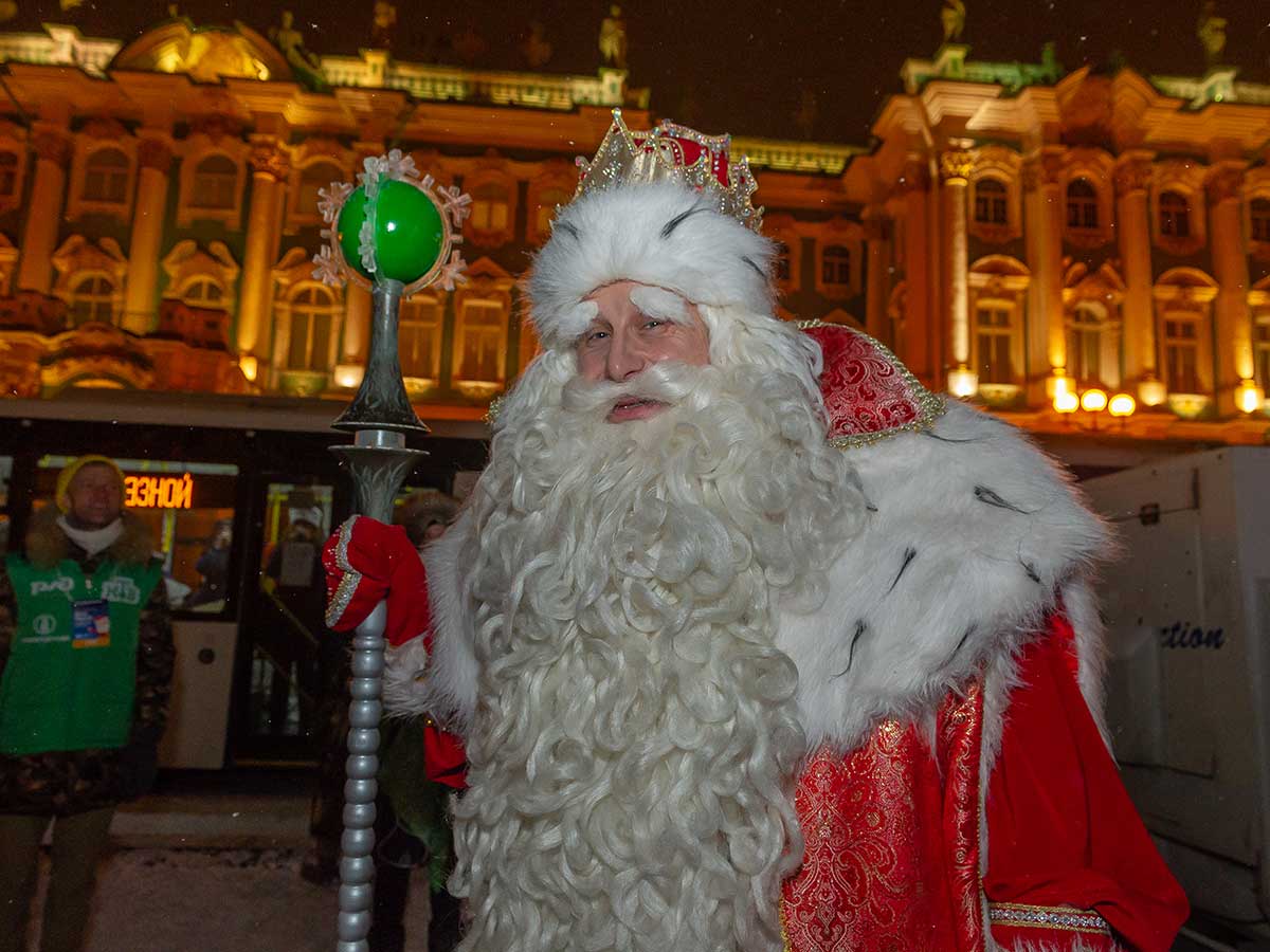 Погода на месяц: точный прогноз Гисметео о трескучих морозах до -30 под Новый год впервые за 40 лет!