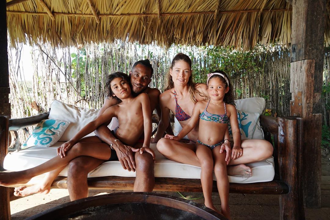 Даутцен Крус и Саннери Джеймс