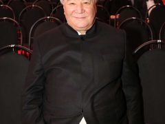 АЛИМЖАН ТОХТАХУНОВ