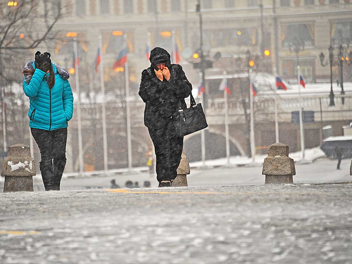 Погода в Москве на 14 дней: прогноз Гисметео - зима готовит шквал неприятностей!