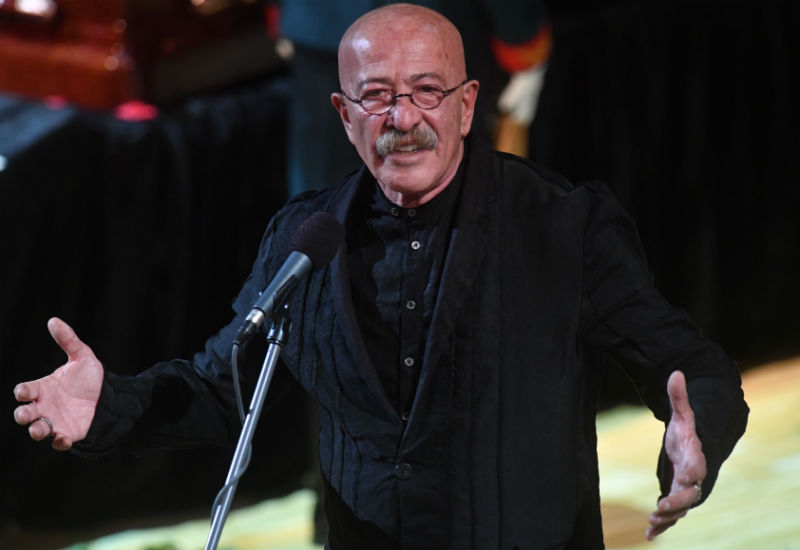 Александр Розенбаум